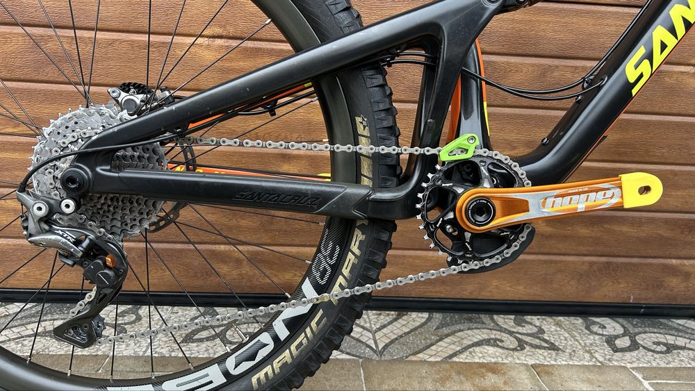 Двохпідві Santa Cruz Nomad cc Карбон 27,5" / L"