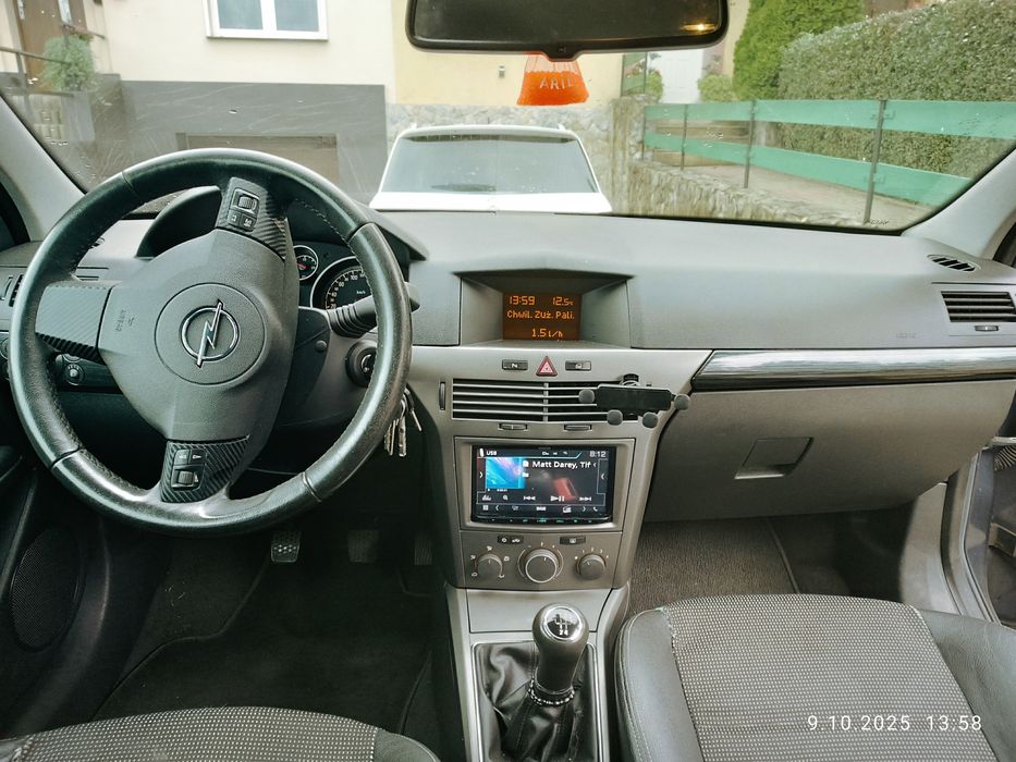 Astra H GTC,samochód prywatny, rok w kraju, super stan