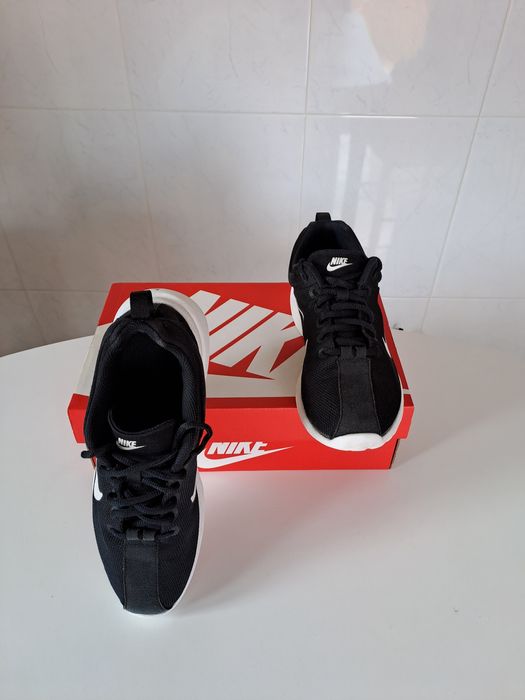 Sapatilhas adidas tamanho 38