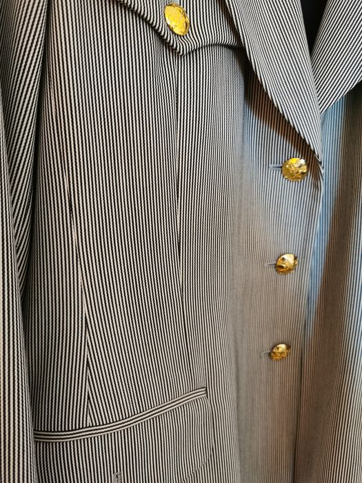 Blazer/ Casaco Escada NOVO