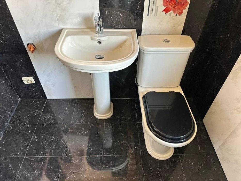 Готовий особняк з ремонтом біля ТРЦ Metro