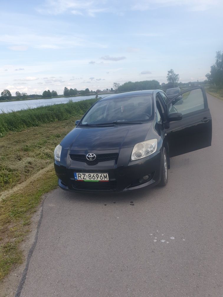 Toyota auris 2,0D4D