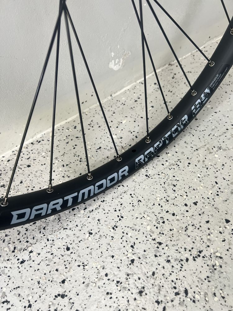 Koła 29” BOOST MTB/XC/ENDURO Dartmoor Formula Sapim Centerlock