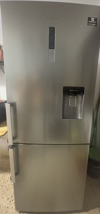 Frigorifico Samsung com dispensador de água