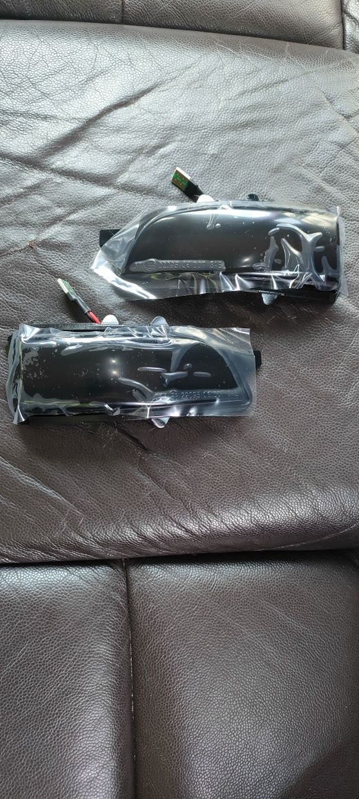 2 Kierunkowskazy DYNAMICZNE LED w lusterko VOLVO C30,S40,V40,V50