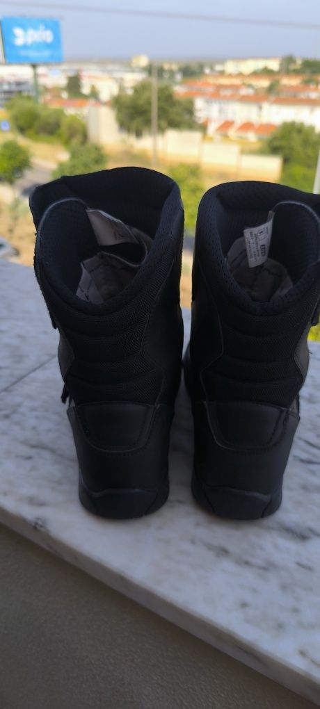 Botas motard em bom estado