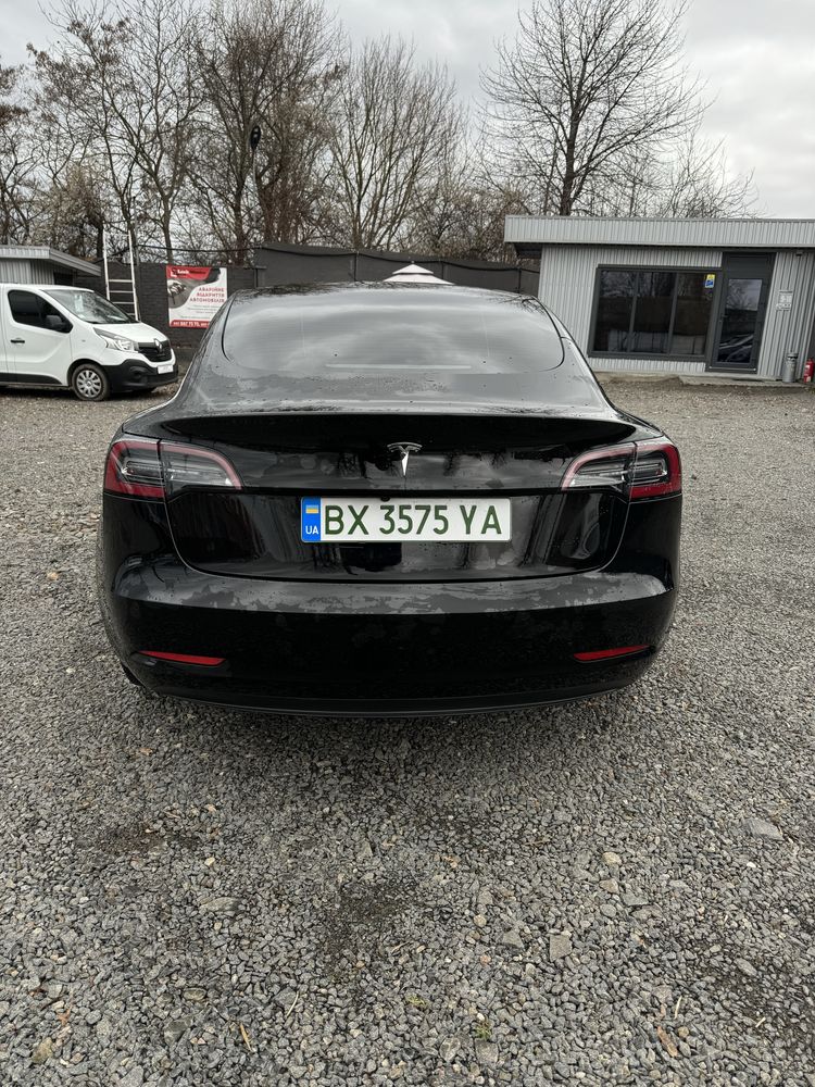 Tesla 3 LR 2021 з тепловим насосом