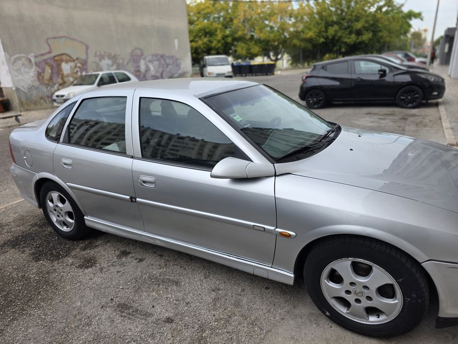 Vendo opel vectra centenario