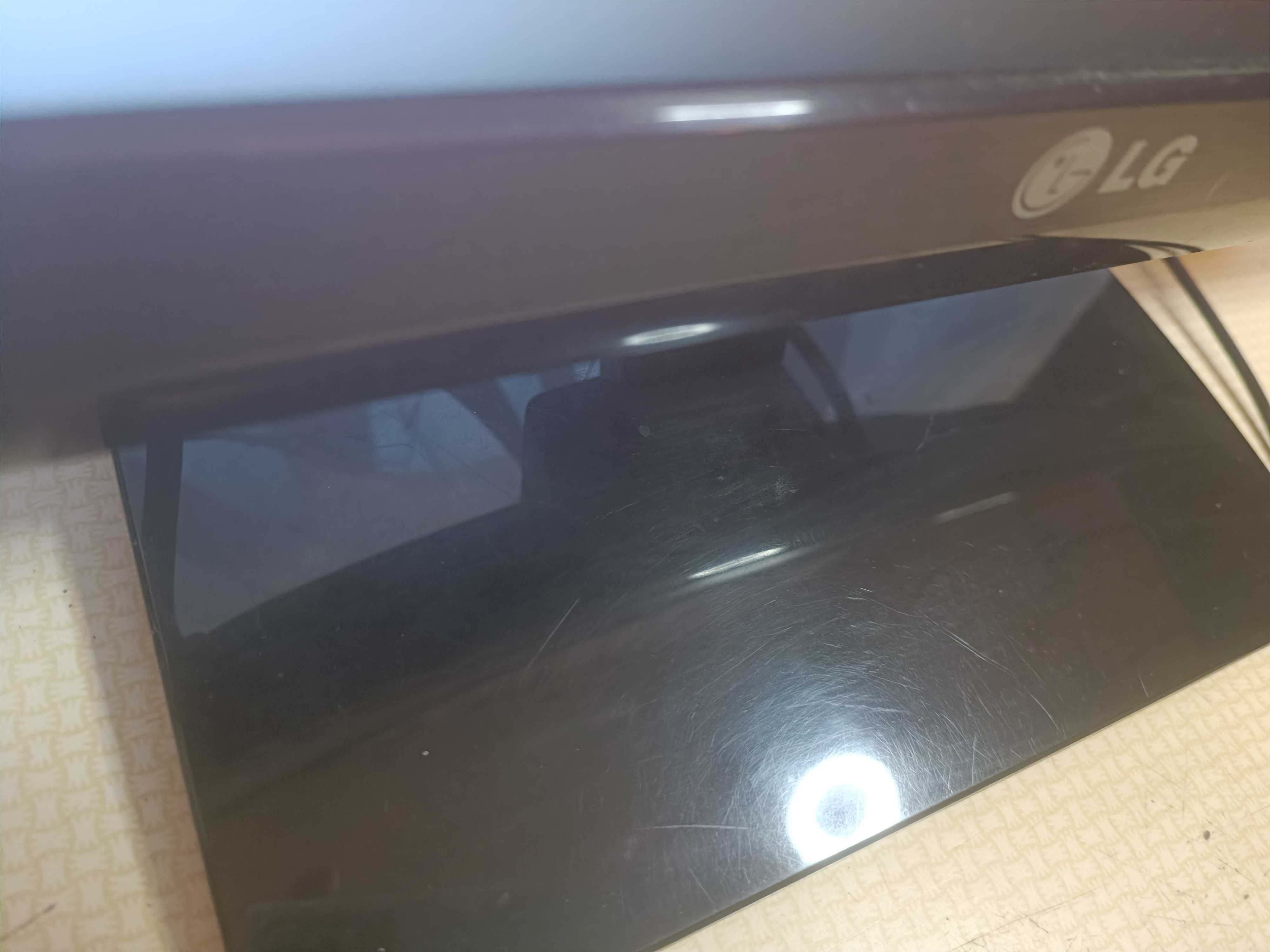 Монітор 22" LG E2241T-BN LED