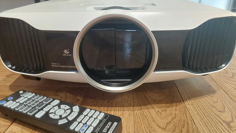 Projektor EPSON 3LCD PowerLite Home Cinema 5030UB 2D/3D 1080p