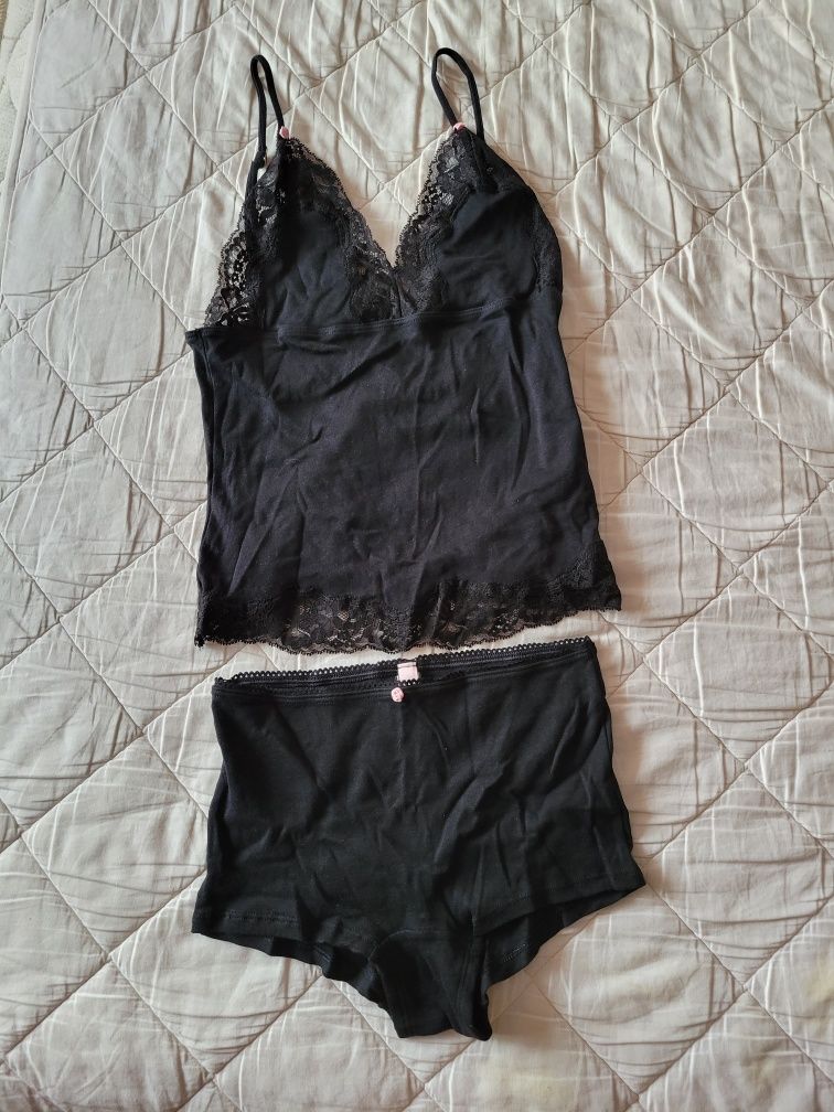 Комплект для сну Victoria's Secret