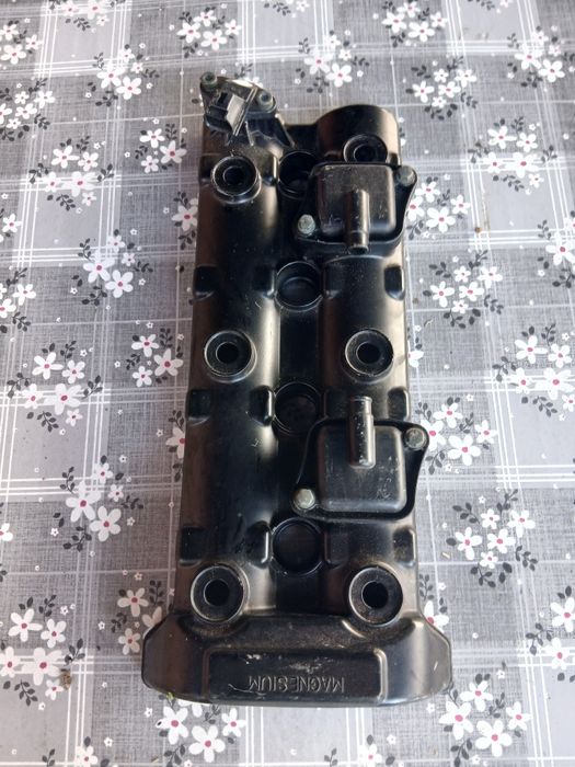 Pokrywa zaworów GSXR K5 750