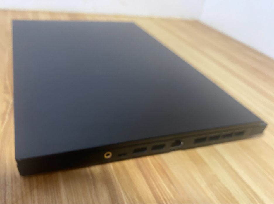 MSI GS66 Stealth | i7 | RTX 2070 Super | 32 gb | 512 gb | FHD 300 Hz