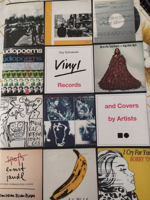 Livro: Vinyl - records and covers by artists
