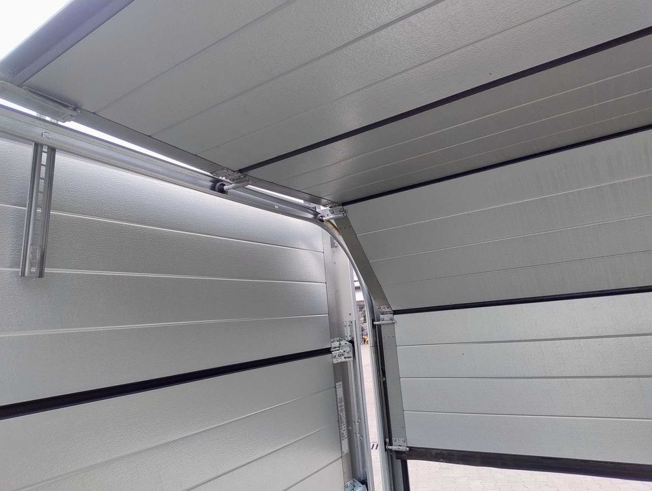 Brama segmentowa Hormann Grafit z napędem 2500x2125