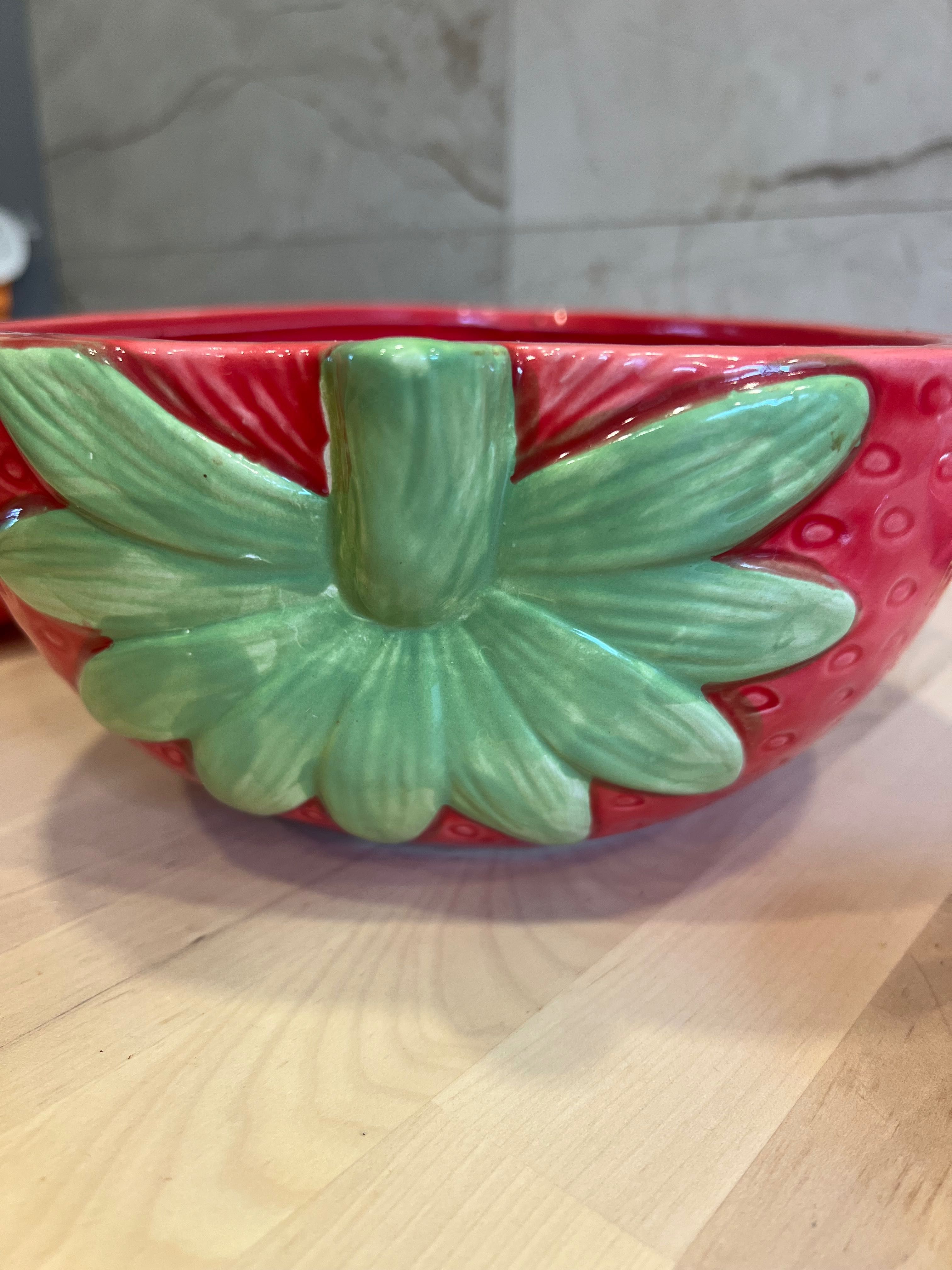 zestaw deserowy ceramiczny  /truskawki