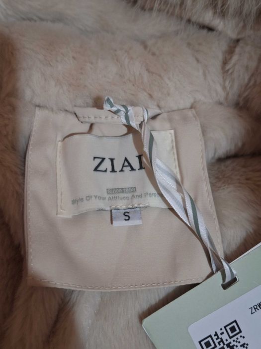 Зимова куртка нова