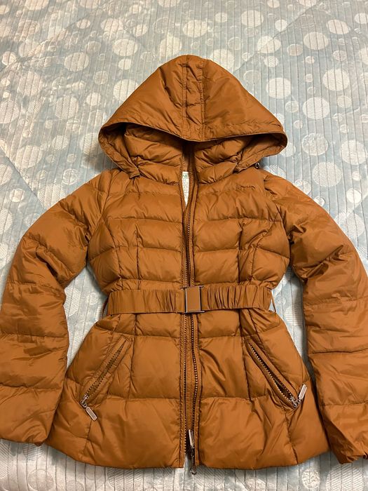 Blusão de senhora em camel Benetton
