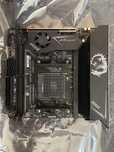 Материнська плата AM4 MPG B550i GAMING EDGE WIFI