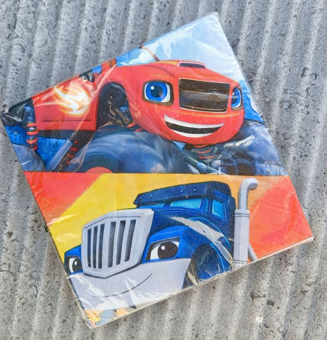 Nowe serwetki Blaze i Mega maszyny 20 sztuk