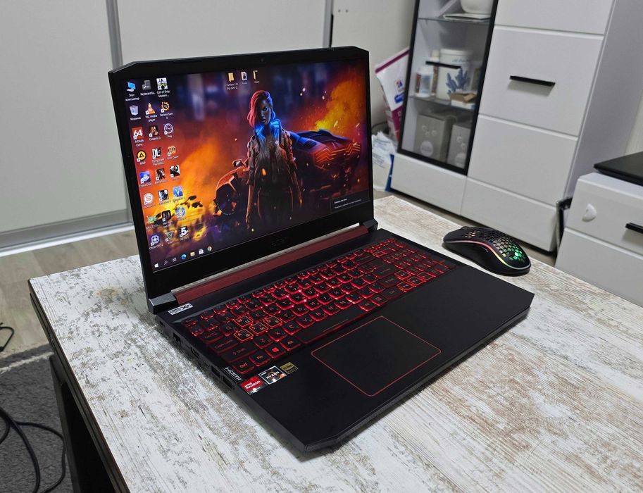 Acer Nitro 15.6" IPS (Ryzen 5/Radeon RX560 4GB/16GB DDR4/SSD 128+1000)