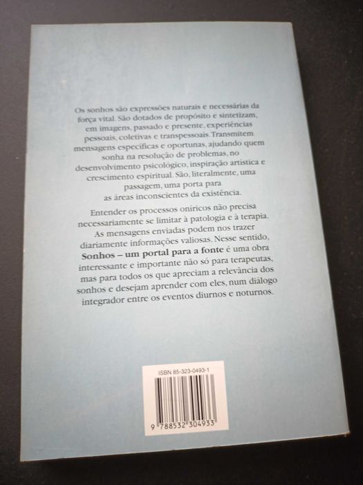 "Sonhos - Um Portal para a Fonte" por Edward Whitmont e Sylvia Perera