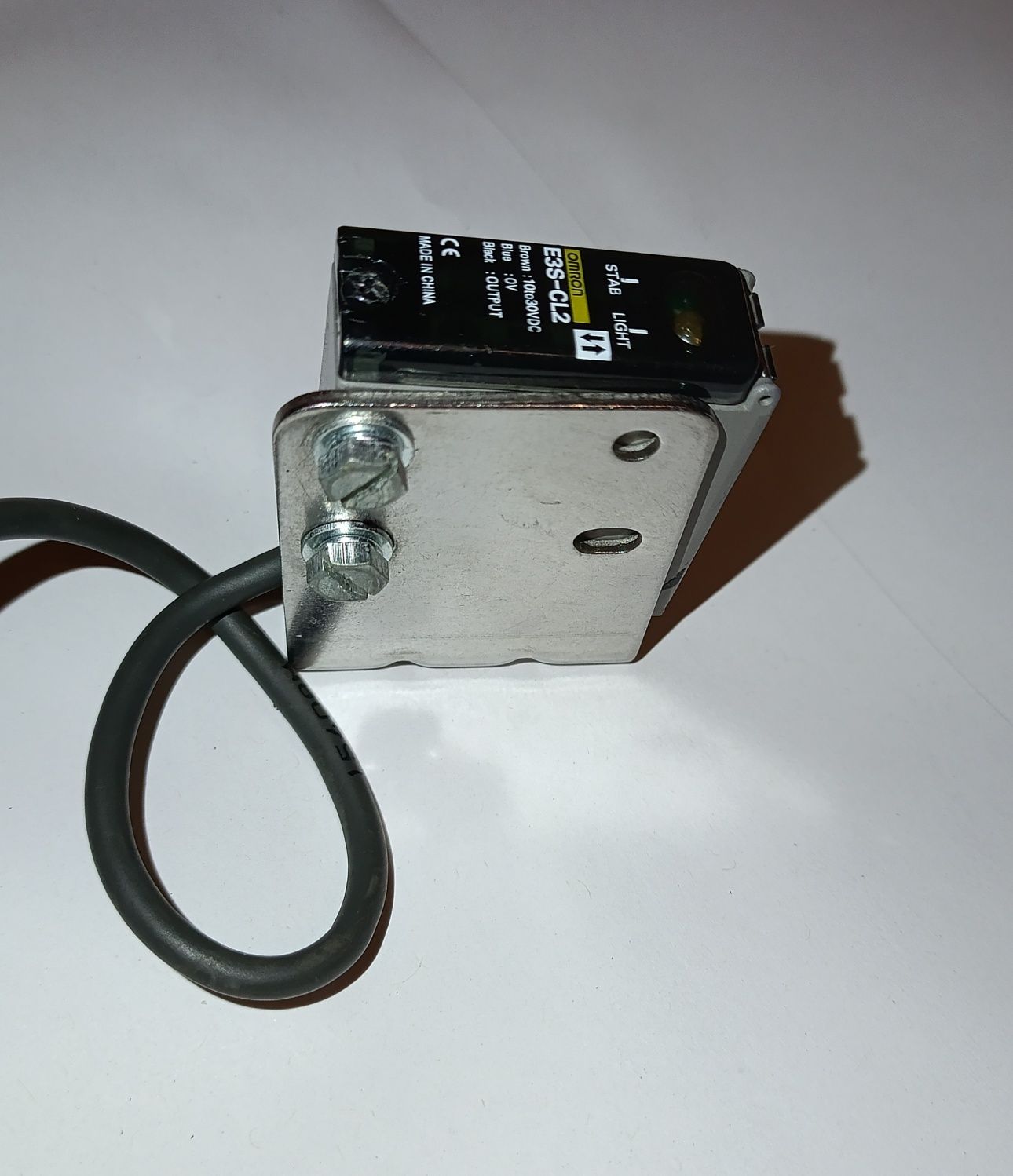 Czujnik ruchu optyczny omron wykrywanie obiektów sensor E3S-CL2