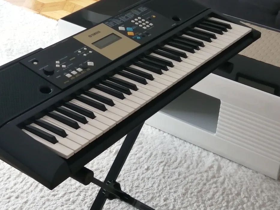 Keyboard Yamaha 5 oktaw, pełnowymiarowa klawiatura do nauki gry MIDI