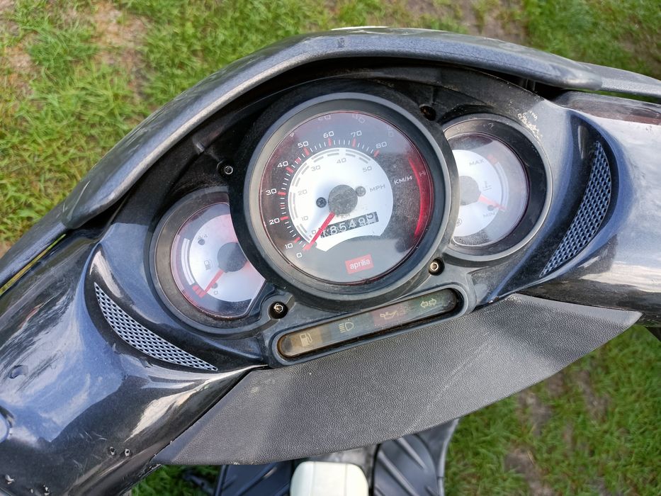 Aprilia Sr 50 Piaggio PG   na części