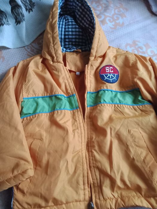 Дитячі речі курточка