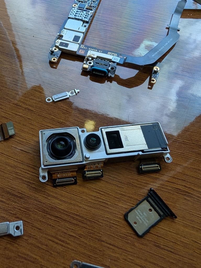 Запчастини google pixel 6 pro оригінал