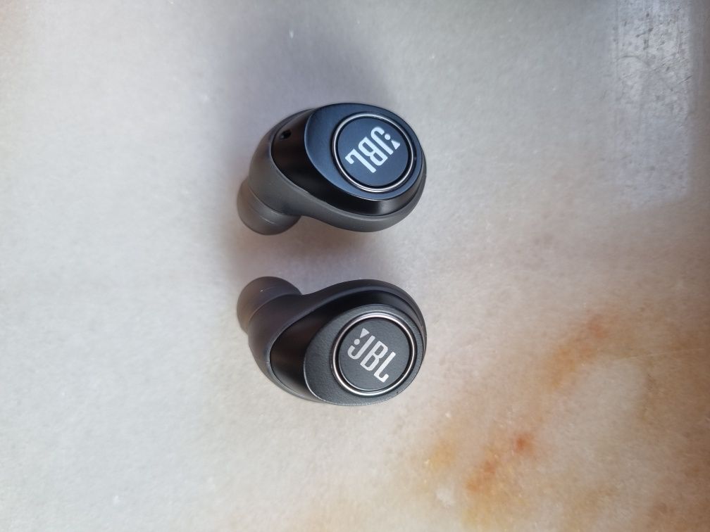 Auriculares JBL Free