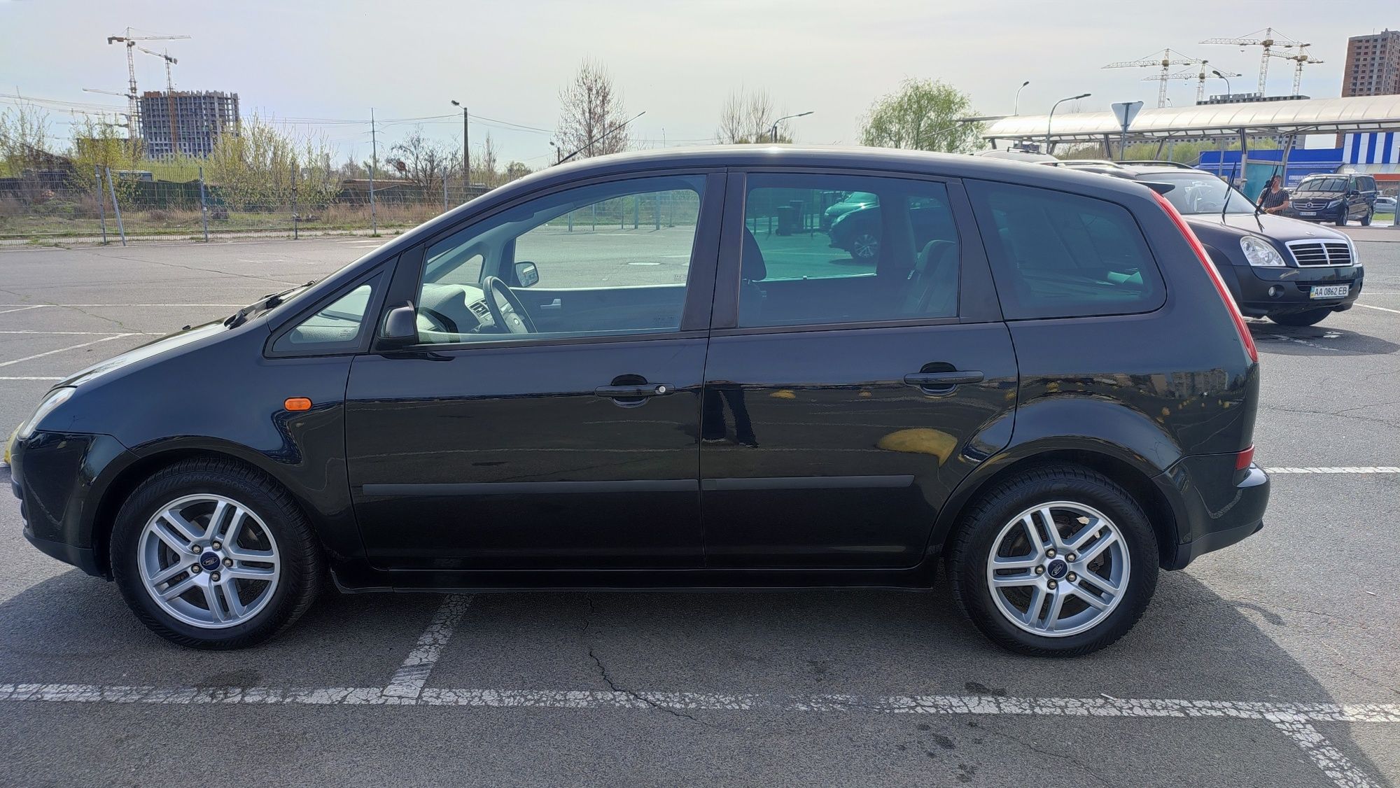 Ford Focus C-Max 2005 года, 1,6 дизель.