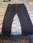 Calças Levis strauss