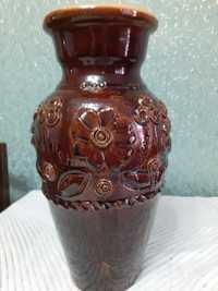 Продам керамическую вазу для цветов.