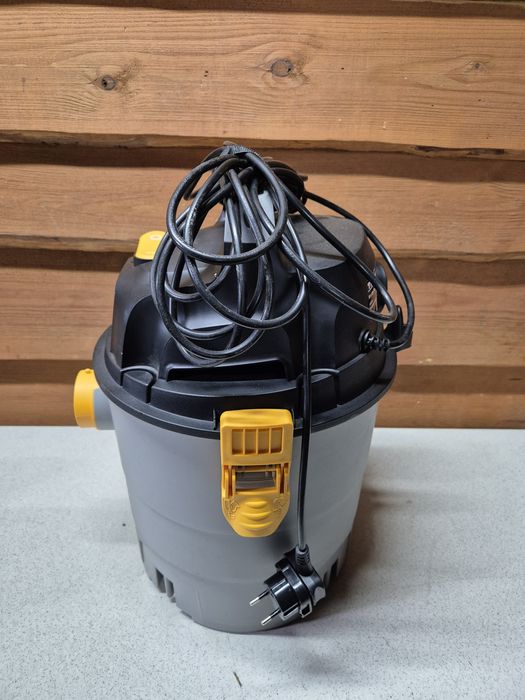 Titan Odkurzacz Przemysłowy 1300W