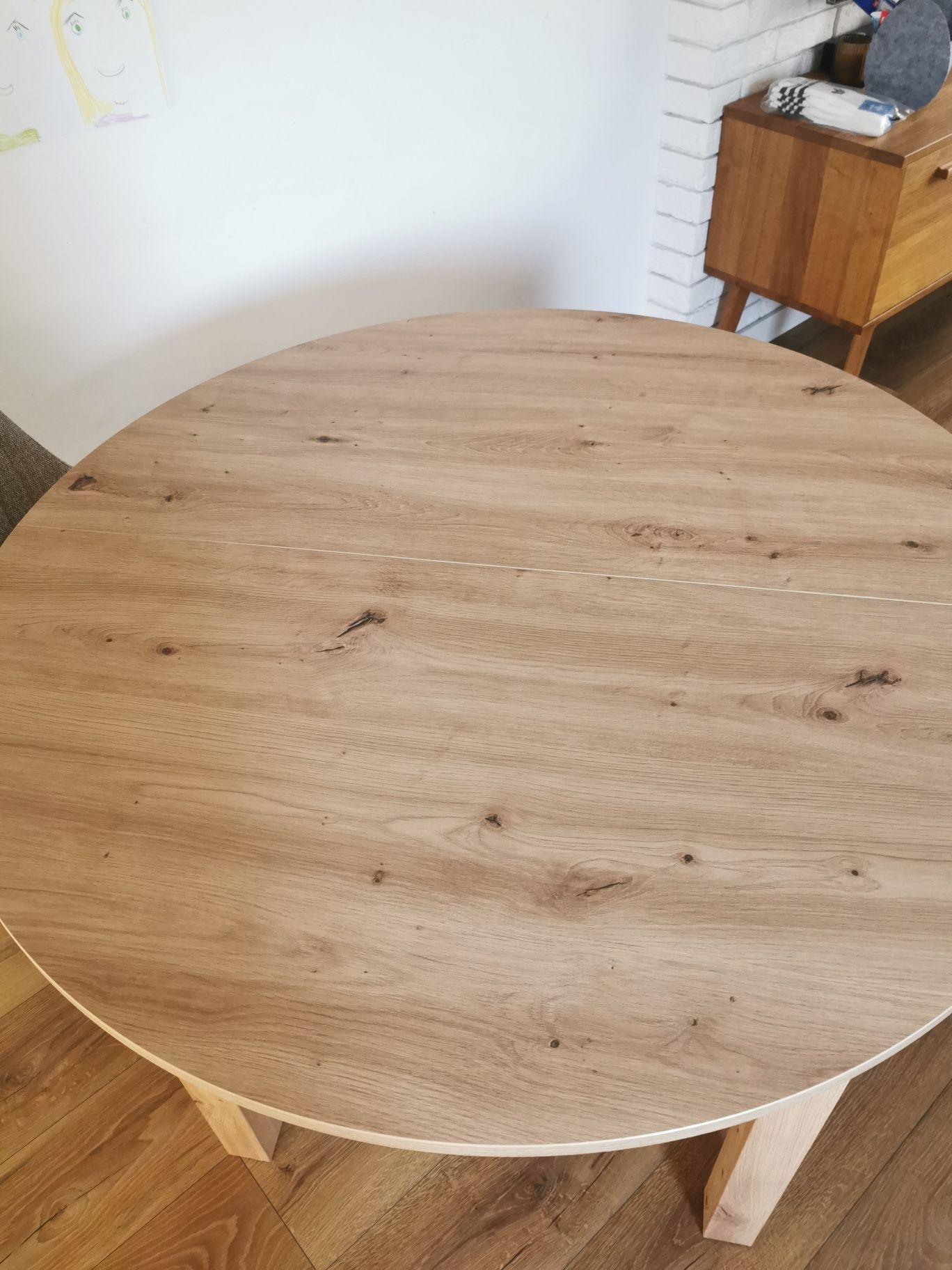 Okrągły stół Nowy