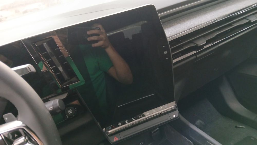 Display / ecrã de informações RENAULT Austral