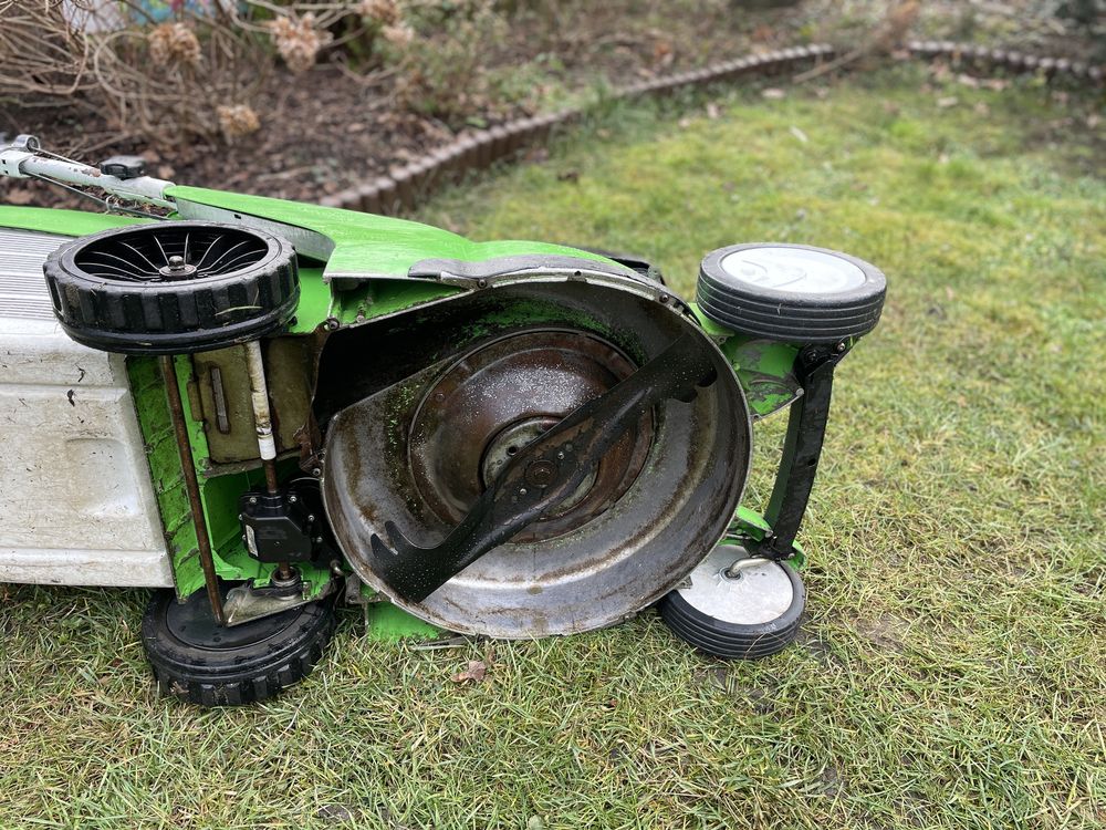 Kosiarka spalinowa Viking MB 650V Napęd vario