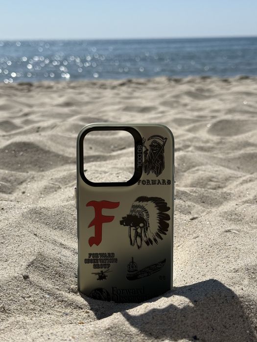 Чехол на айфон iphone fog forward observations group iphone case 16