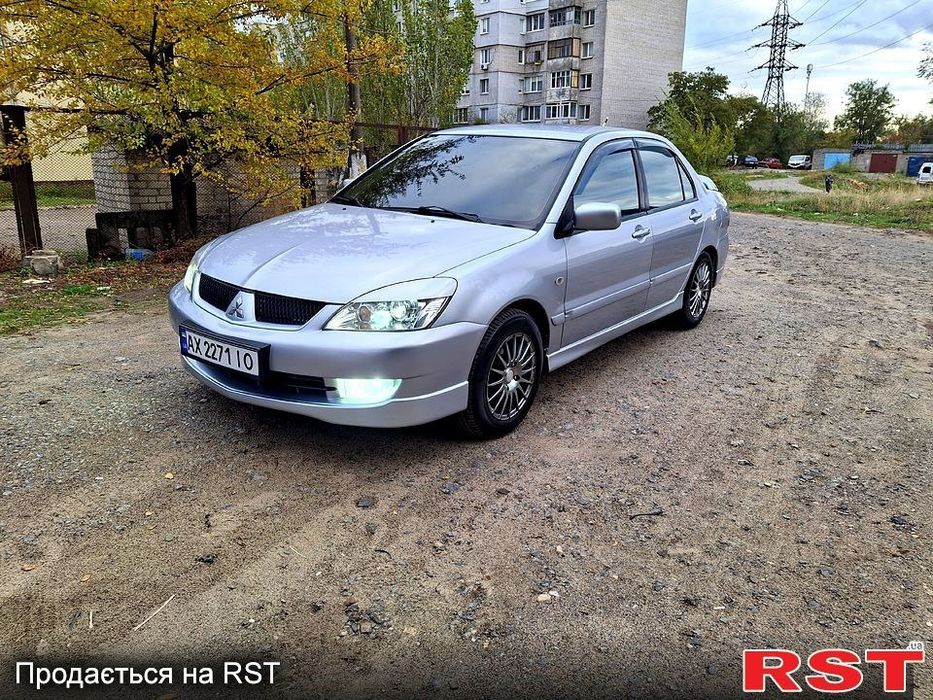 Mitsubishi Lancer