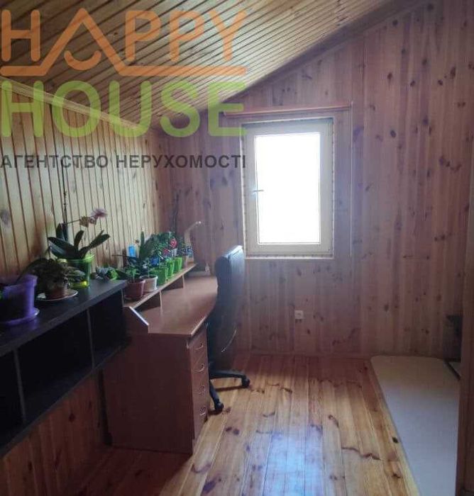 Продам Просторный Дом с ремонтом и мебелью в с.Новые Петровцы