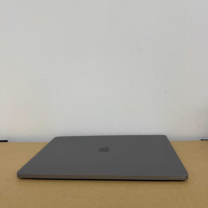 MacBook Pro 16 2019 { i7|16gb|1000 SSD|AMD 5300-4gb} Гарантія SV31975