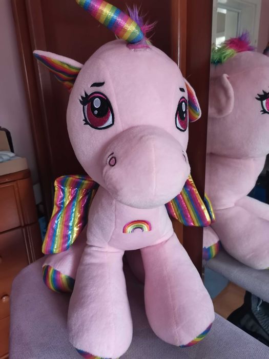 Konik duży pluszowy unicorn
