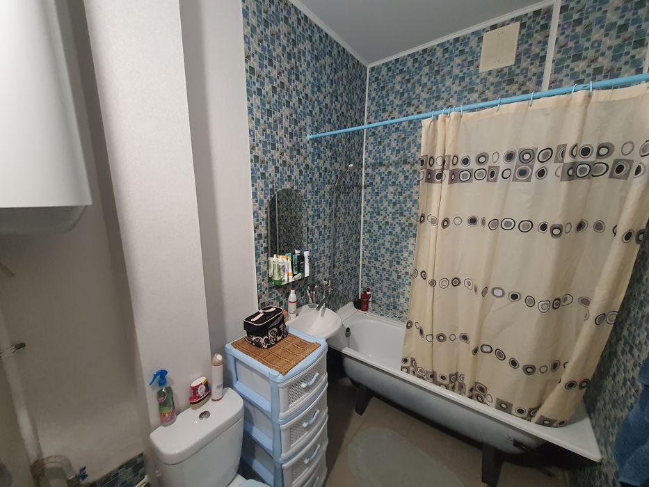 Продам 1к кв пр. Бабкіна 13, 48м2, жилий стан