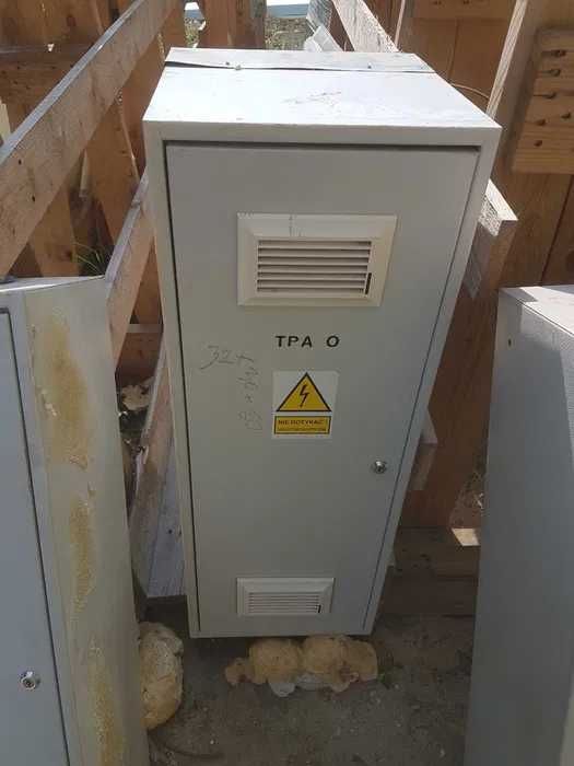 Rozdzielnica elektryczna podtynkowa metalowa