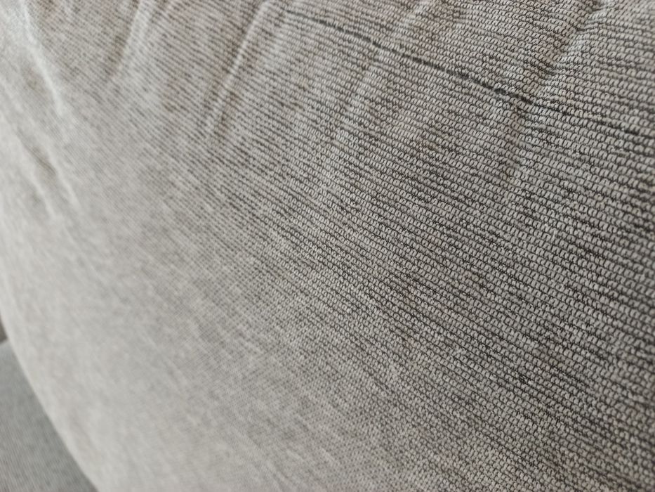 Sofá de tecido e napa