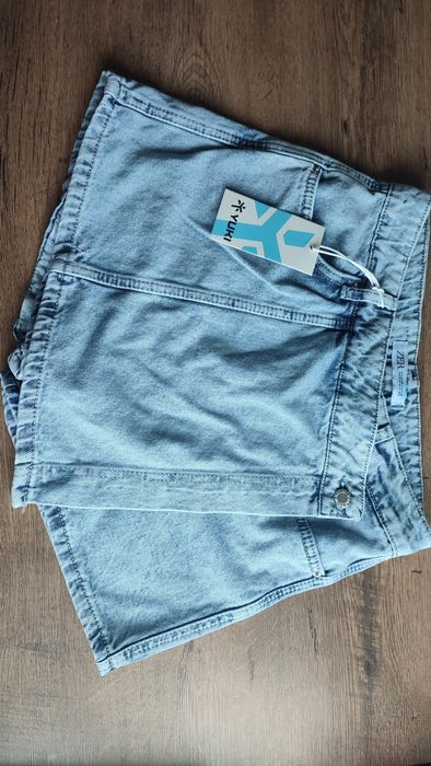 Шорти-спідниця Yuki