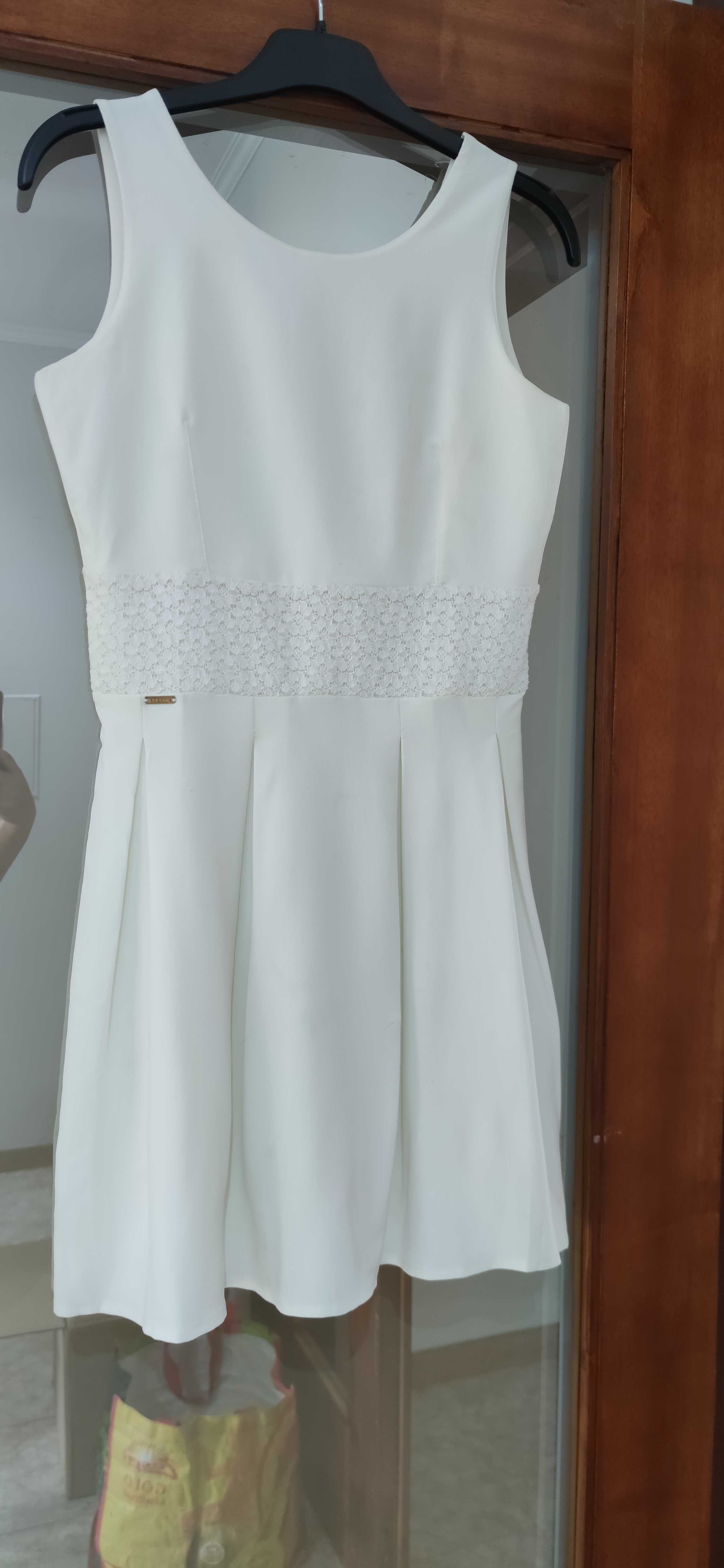 Vestido blanco corto para fiesta