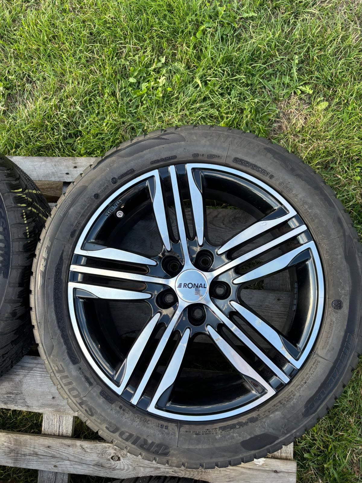 18 cali. Ronal. 5x112. 7.5jszerokosc. Et 45.
